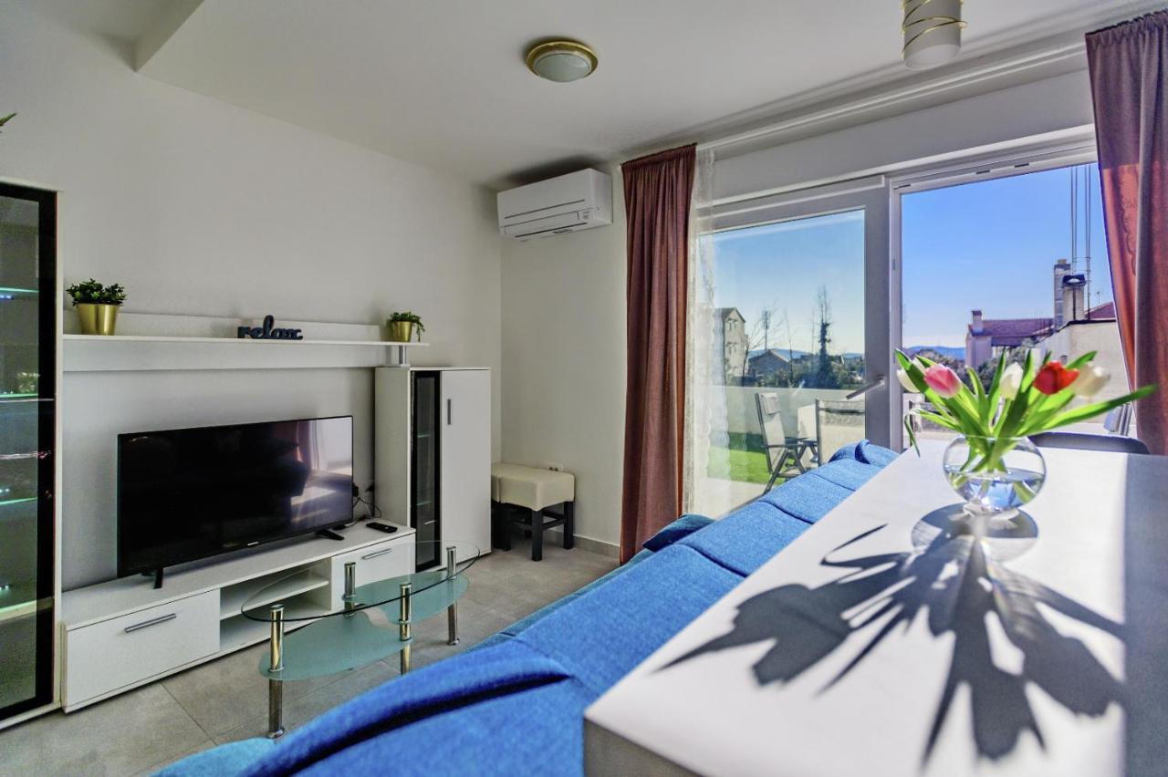 Holiday Apartment Zadar - With Summer Balcony And Parking Bagian luar foto