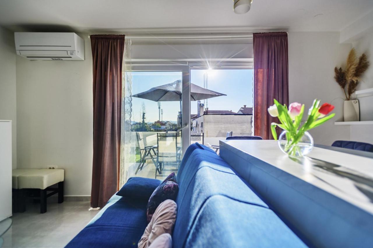Holiday Apartment Zadar - With Summer Balcony And Parking Bagian luar foto