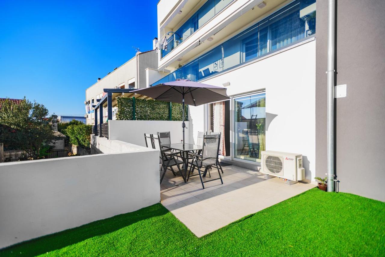 Holiday Apartment Zadar - With Summer Balcony And Parking Bagian luar foto